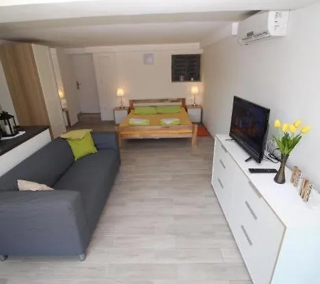 Apartment Dvorska Crikvenica Exterior photo