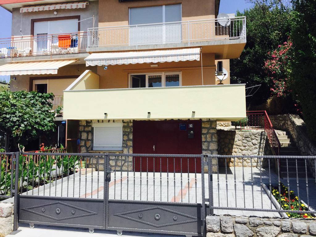 Dvorska * Crikvenica