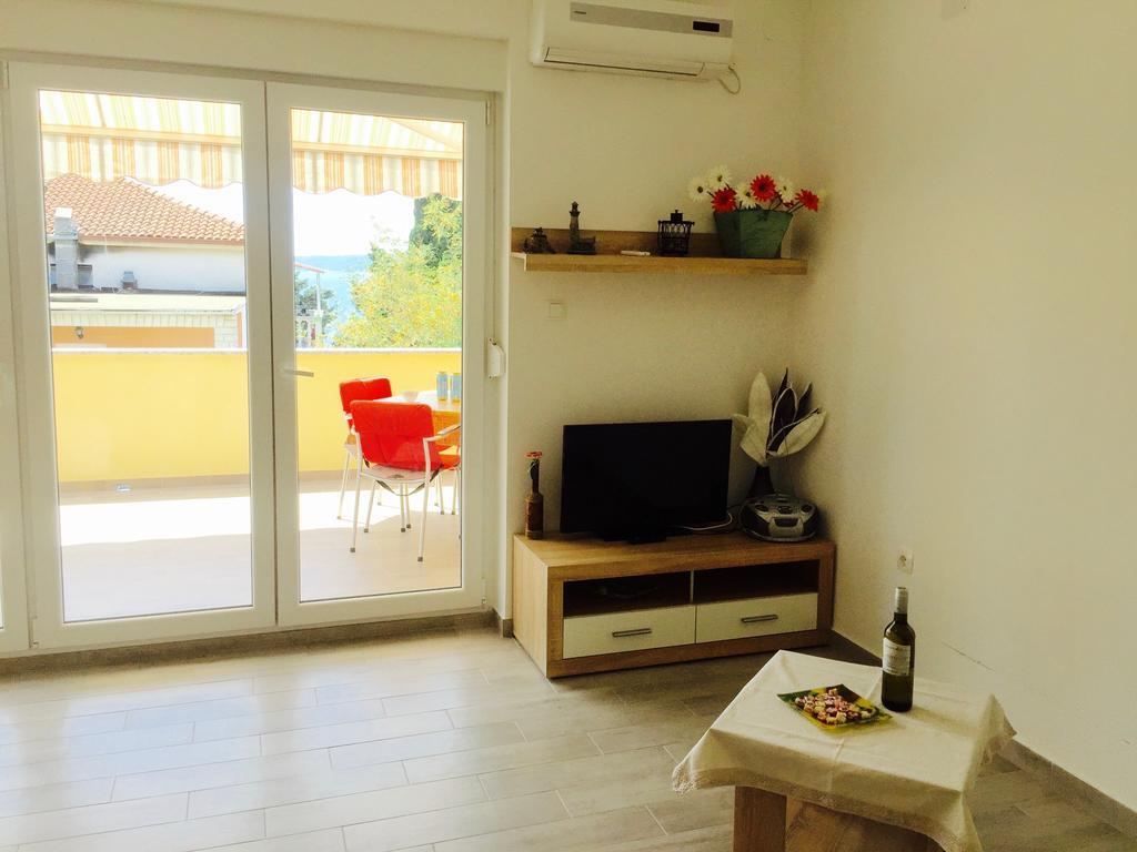 Apartment Dvorska *
